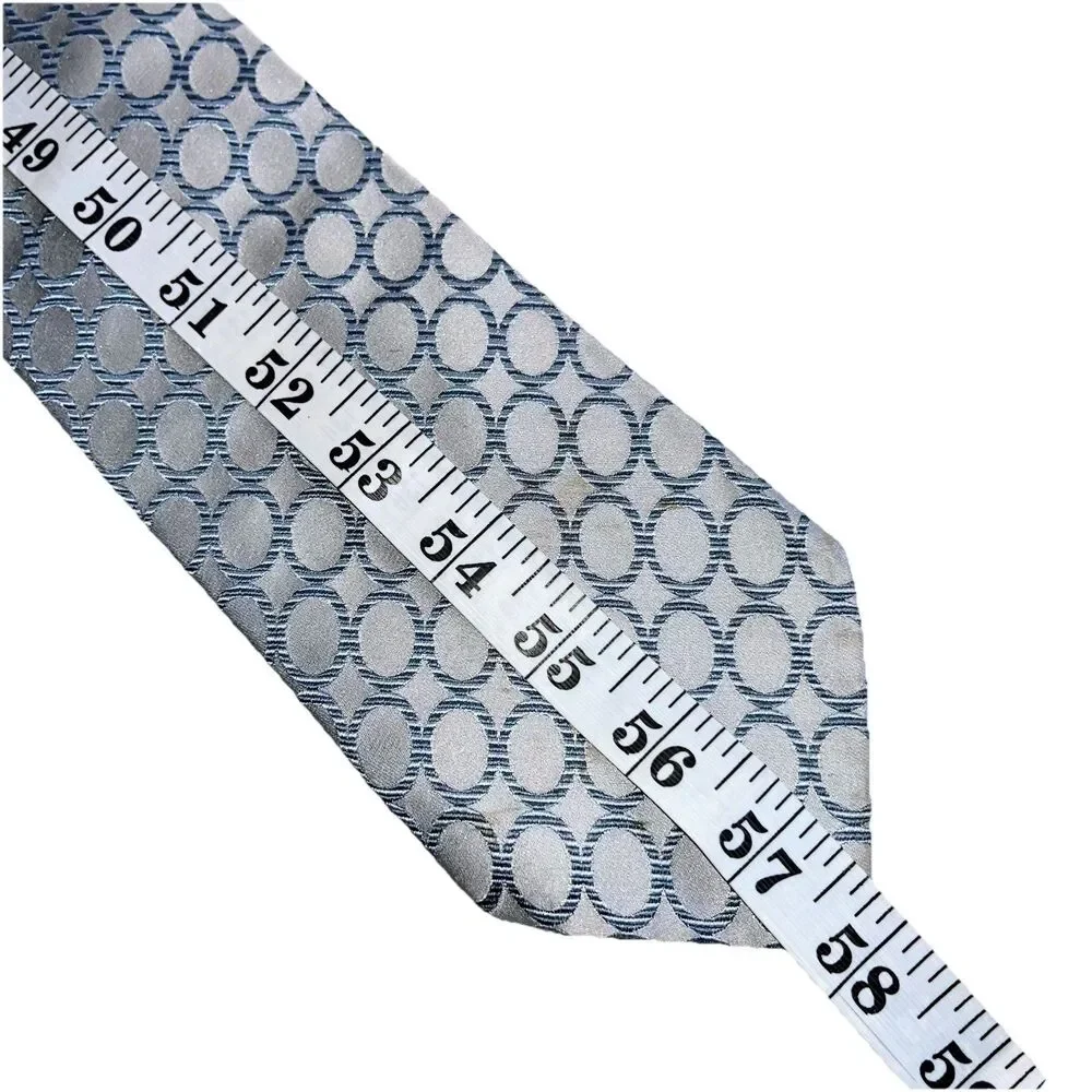 Gucci Italian Silk Tie Jacquard O’s Pattern All Over Print GG Interlocking  Logo